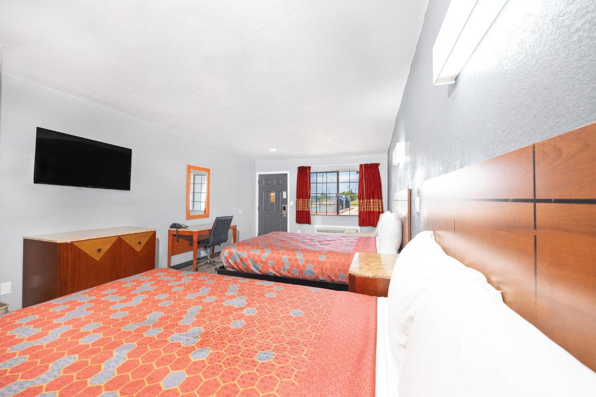 Executive Inn Hondo Buitenkant foto