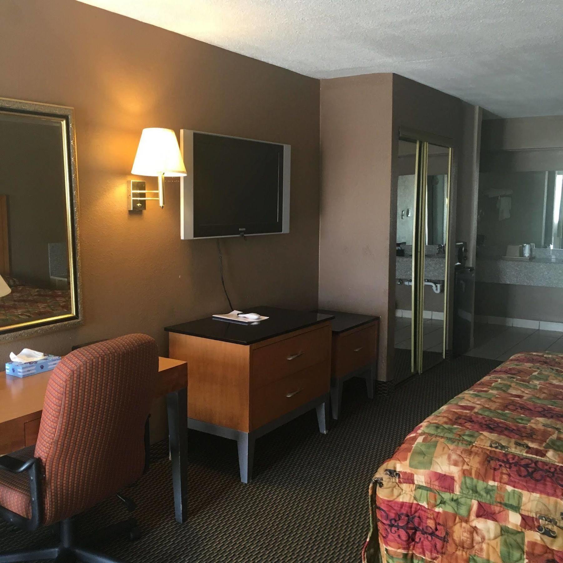 Executive Inn Hondo Buitenkant foto